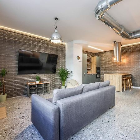 Apartamento Exclusivo Totalmente Reformado Alquiler Temporal Madrid Exterior photo